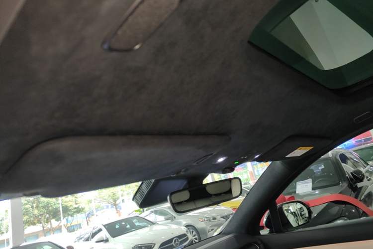 Used Nio ES6 2023 75 kWh Headliner