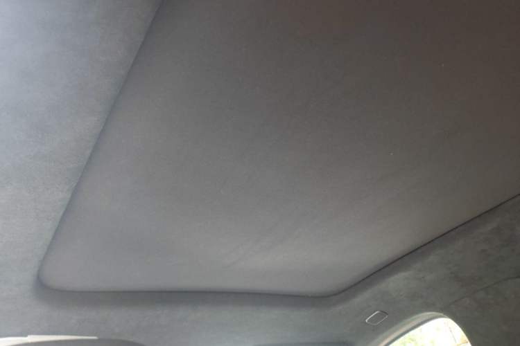 Used Nio ES6 2023 75 kWh Headliner
