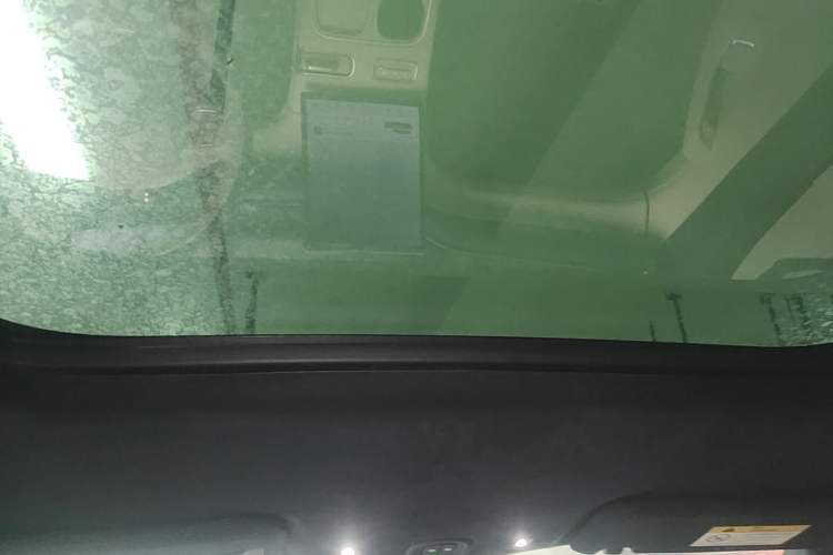 Used Nio ES6 2023 75 kWh Headliner