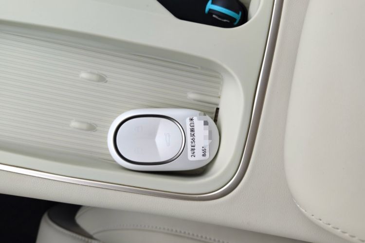 Used Nio ES6 2023 75 kWh Interior 1