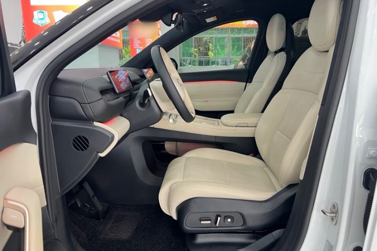 Used Nio ES6 2023 75 kWh Interior 1