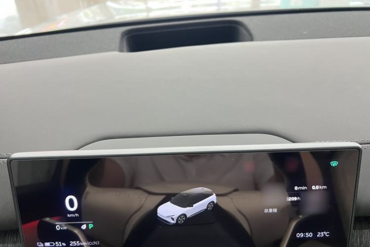 Used Nio ES6 2023 75 kWh Interior 11