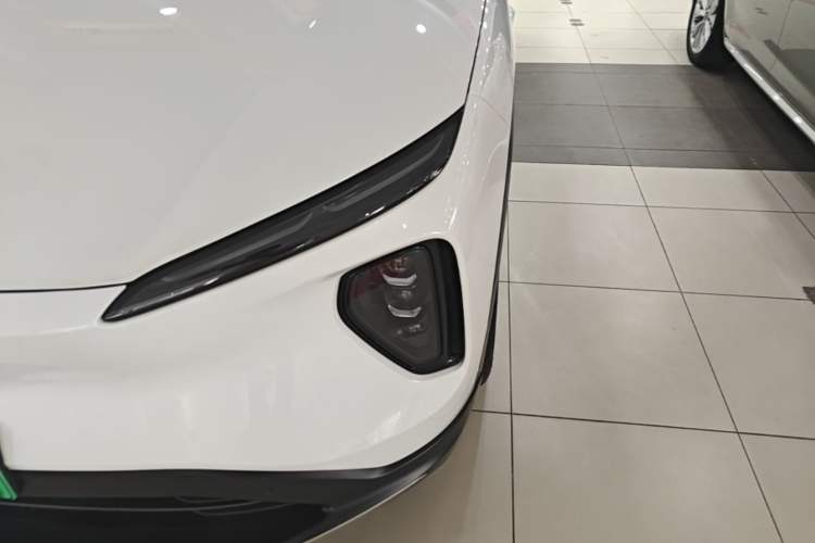 Used Nio ES6 2023 75 kWh Left Front Headlight