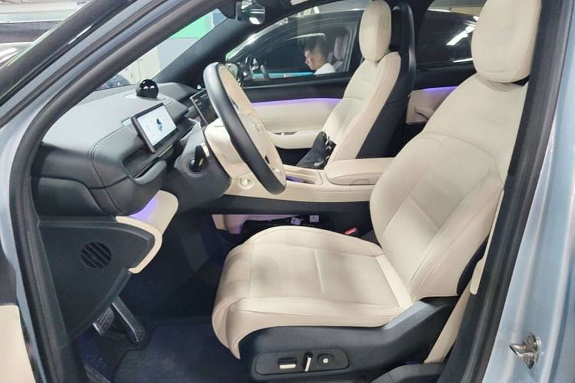 Used Nio ES6 2023 75 kWh Left Front Seat