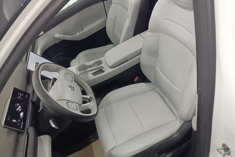 Used Nio ES6 2023 75 kWh Left Front Seat