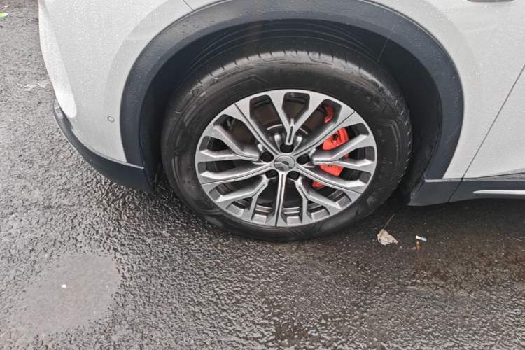 Used Nio ES6 2023 75 kWh Left Front Wheel Hub