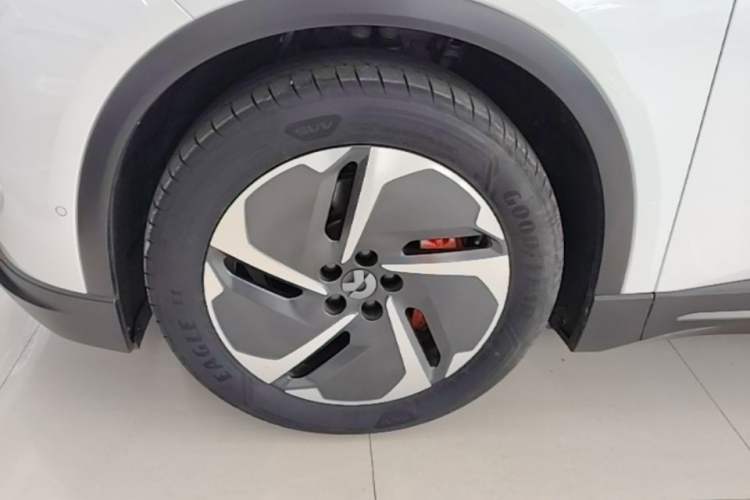 Used Nio ES6 2023 75 kWh Left Front Wheel Hub