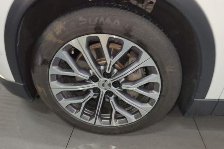Used Nio ES6 2023 100kWh Left Front Wheel Hub