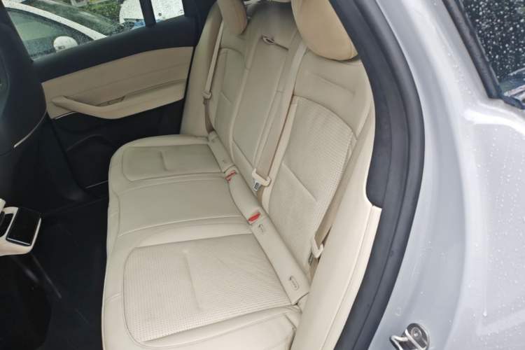 Used Nio ES6 2023 75 kWh Left Rear Seat