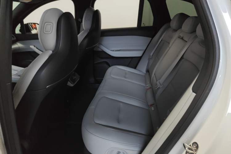 Used Nio ES6 2023 75 kWh Left Rear Seat