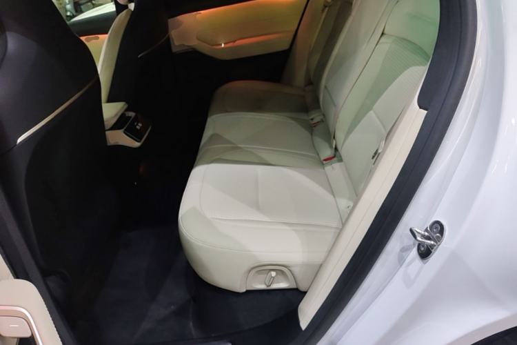Used Nio ES6 2023 75 kWh Left Rear Seat