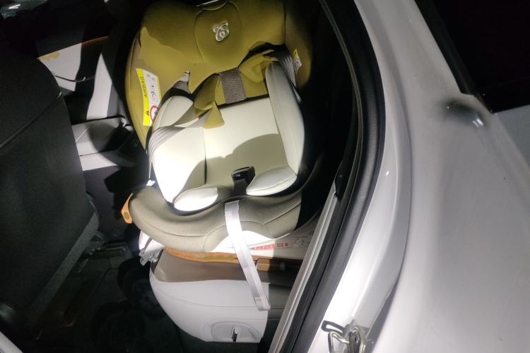 Used Nio ES6 2023 75 kWh Left Rear Seat
