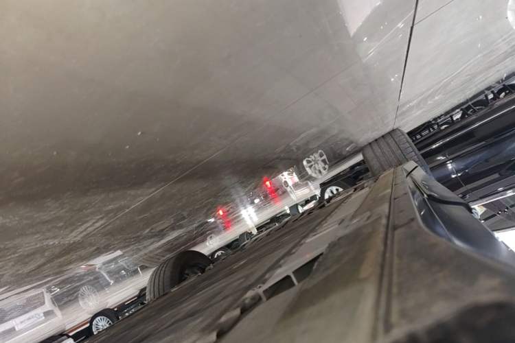 Used Nio ES6 2023 75 kWh Left Side Sill