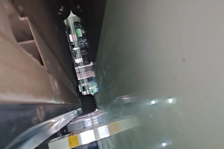 Used Nio ES6 2023 75 kWh Left Side Sill