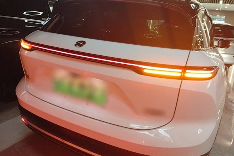 Used Nio ES6 2023 75 kWh Rear