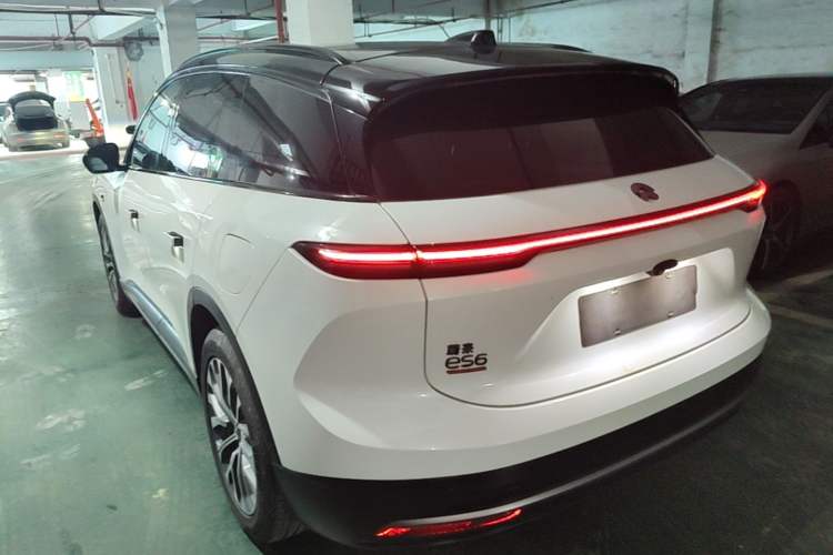 Used Nio ES6 2023 75 kWh Rear Left 45 Deg