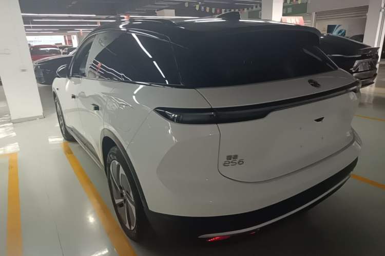 Used Nio ES6 2023 75 kWh Rear Left 45 Deg