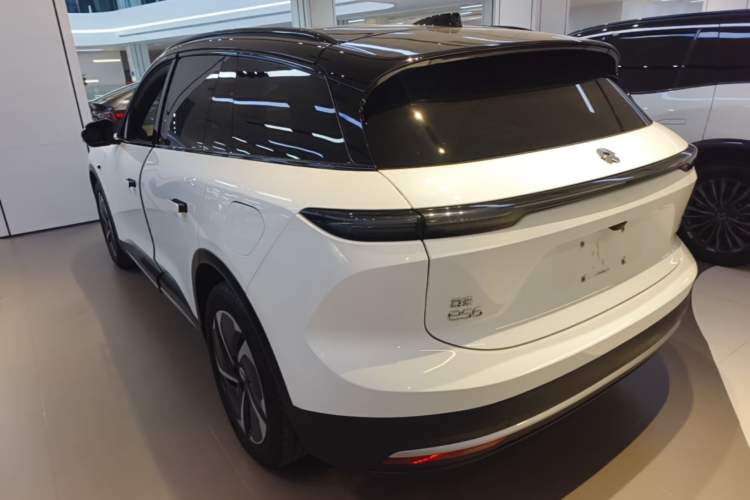 Used Nio ES6 2023 75 kWh Rear Left 45 Deg