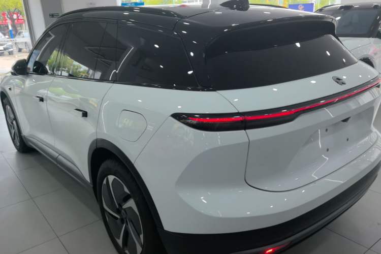 Used Nio ES6 2023 75 kWh Rear Left 45 Deg