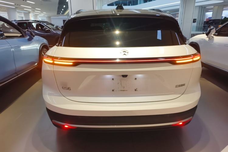Used Nio ES6 2023 75 kWh Rear
