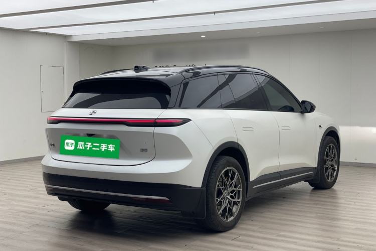 Used Nio ES6 2023 75 kWh Rear Right 45 Deg