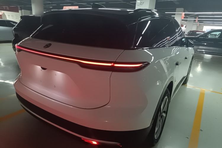 Used Nio ES6 2023 75 kWh Rear Right 45 Deg