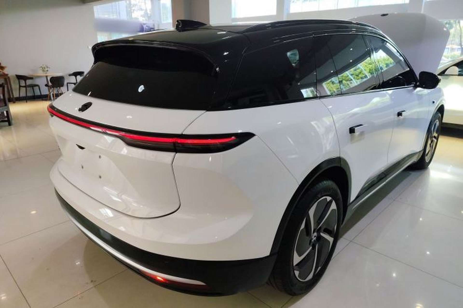 Used Nio ES6 2023 75 kWh Rear Right 45 Deg
