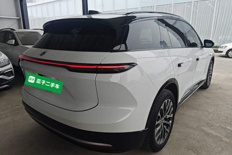 Used Nio ES6 2023 75 kWh Rear Right 45 Deg