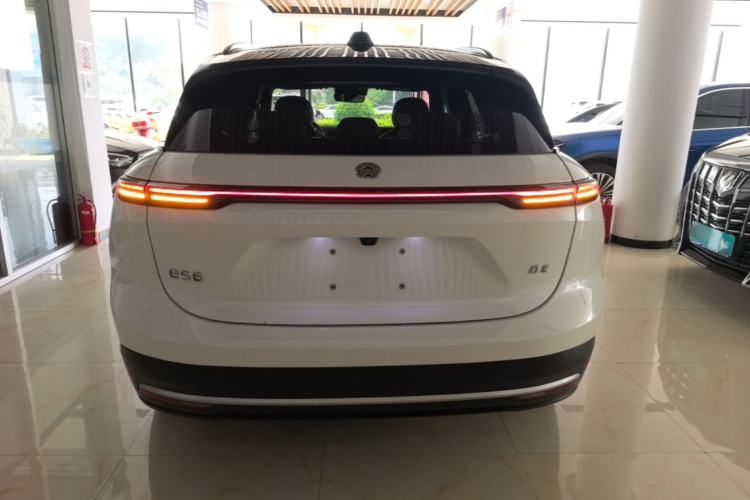 Used Nio ES6 2023 75 kWh Rear