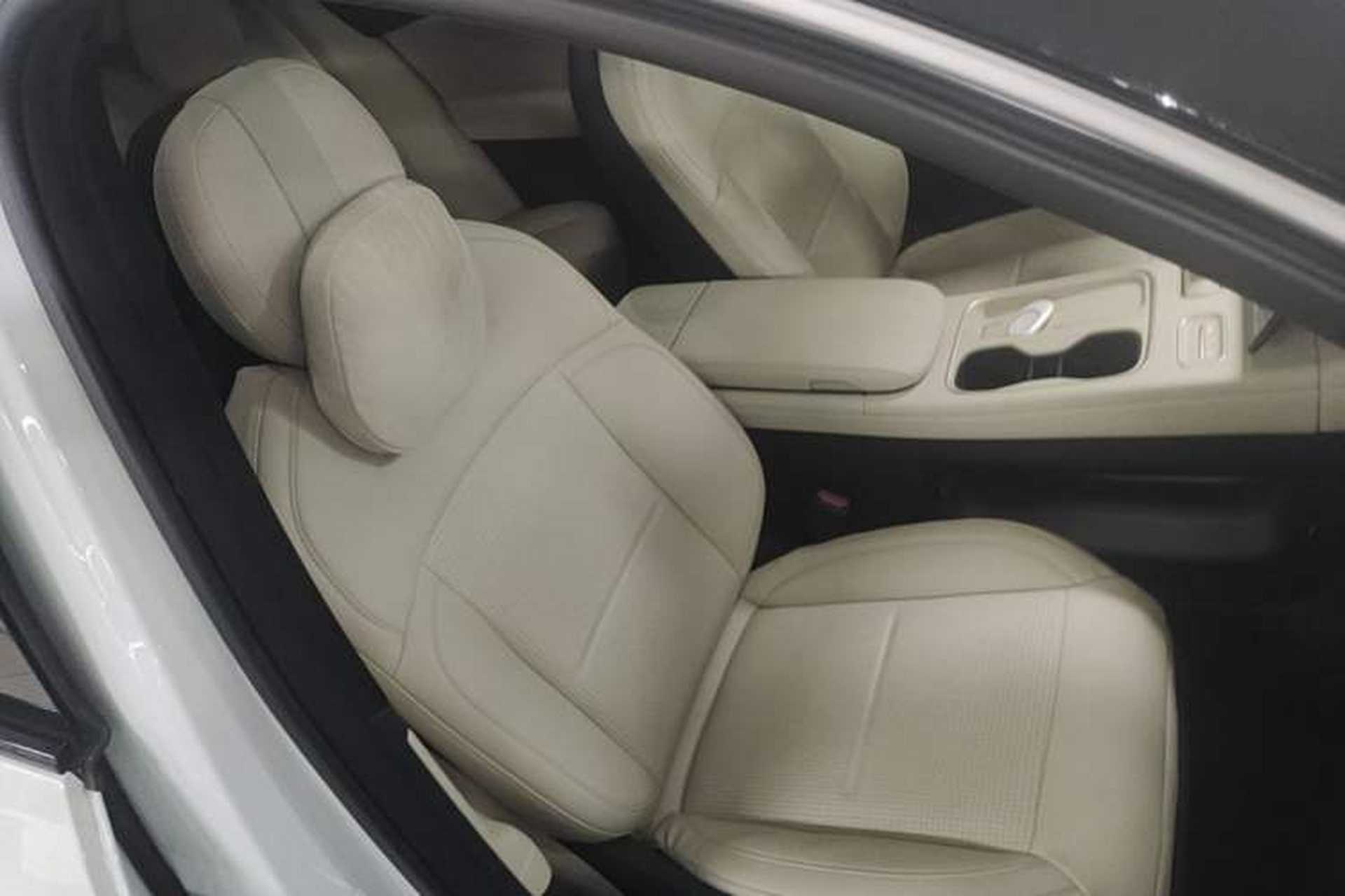 Used Nio ES6 2023 75 kWh Right Front Seat