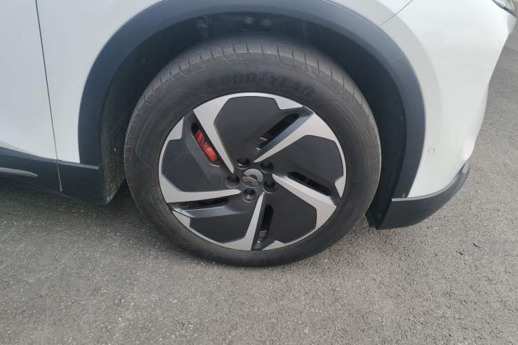 Used Nio ES6 2023 75 kWh Right Front Wheel Hub