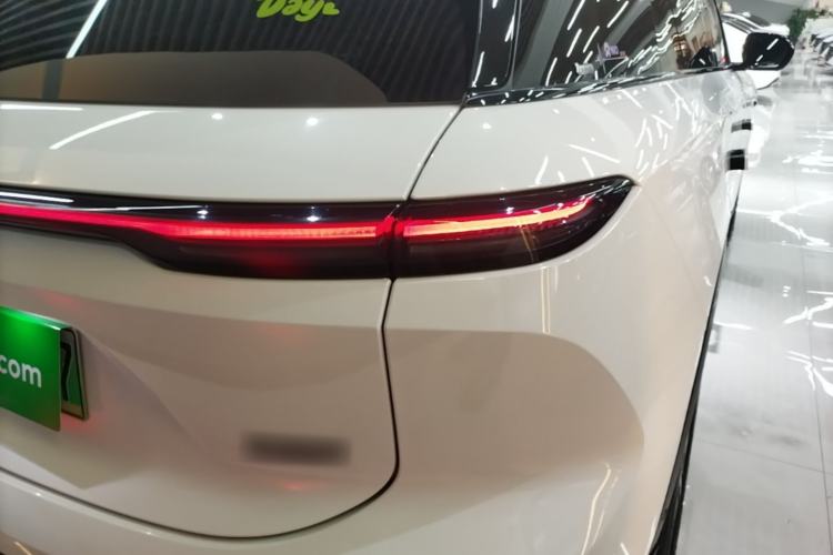 Used Nio ES6 2023 75 kWh Right Rear Taillight