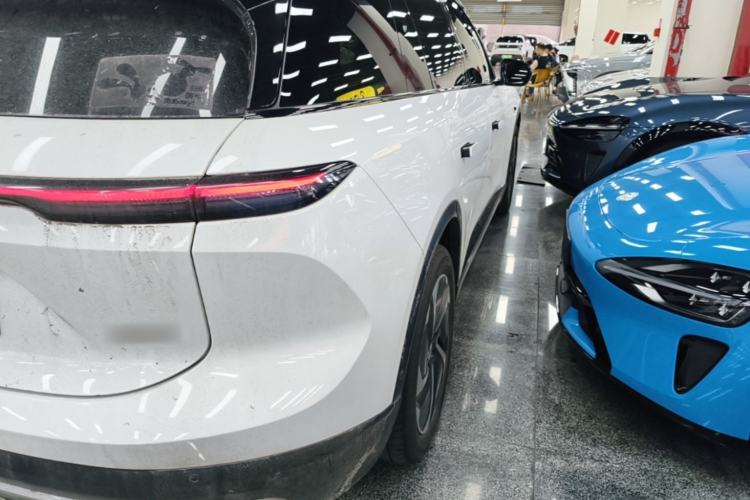 Used Nio ES6 2023 75 kWh Right Rear Taillight