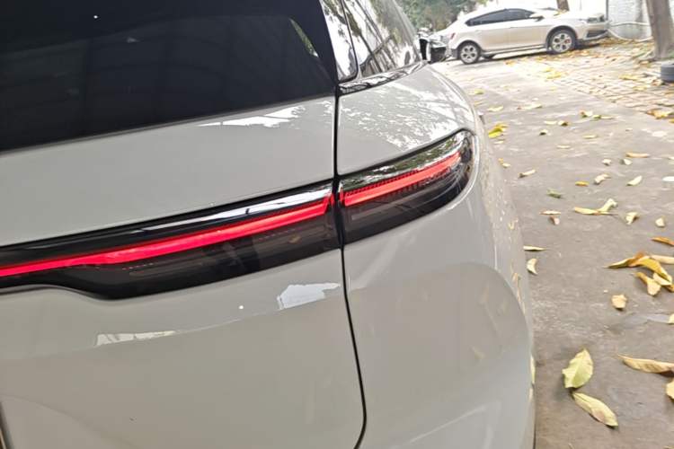 Used Nio ES6 2023 100kWh Right Rear Taillight
