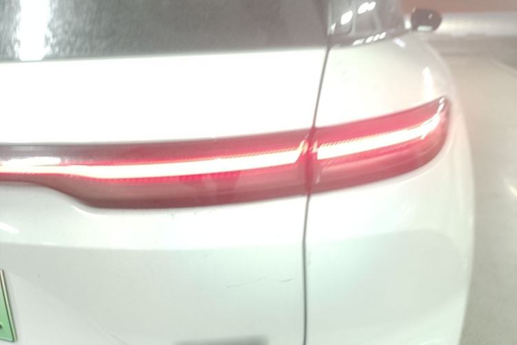 Used Nio ES6 2023 75 kWh Right Rear Taillight