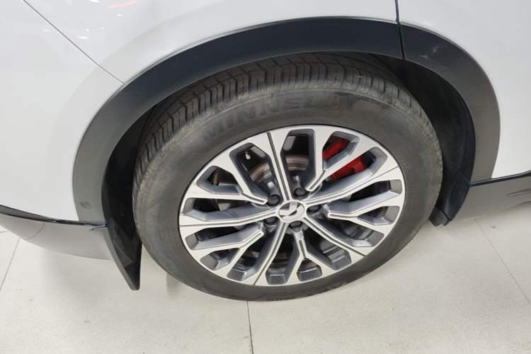 Used Nio ES6 2023 75 kWh Right Rear Wheel Hub