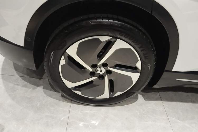 Used Nio ES6 2023 75 kWh Right Rear Wheel Hub
