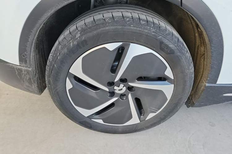 Used Nio ES6 2023 75 kWh Right Rear Wheel Hub