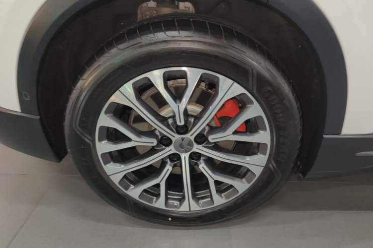 Used Nio ES6 2023 75 kWh Right Rear Wheel Hub