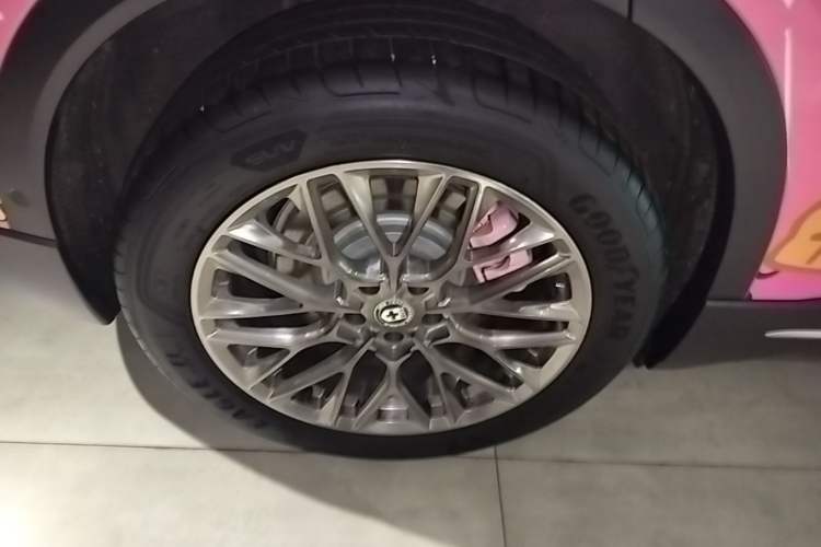 Used Nio ES6 2023 75 kWh Right Rear Wheel Hub
