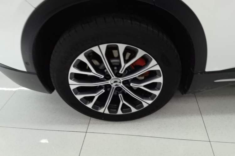 Used Nio ES6 2023 75 kWh Right Rear Wheel Hub