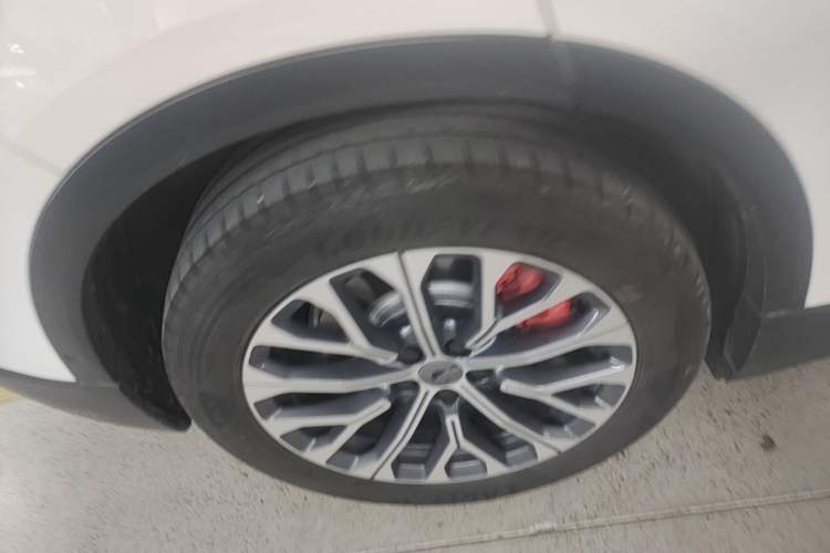 Used Nio ES6 2023 75 kWh Right Rear Wheel Hub