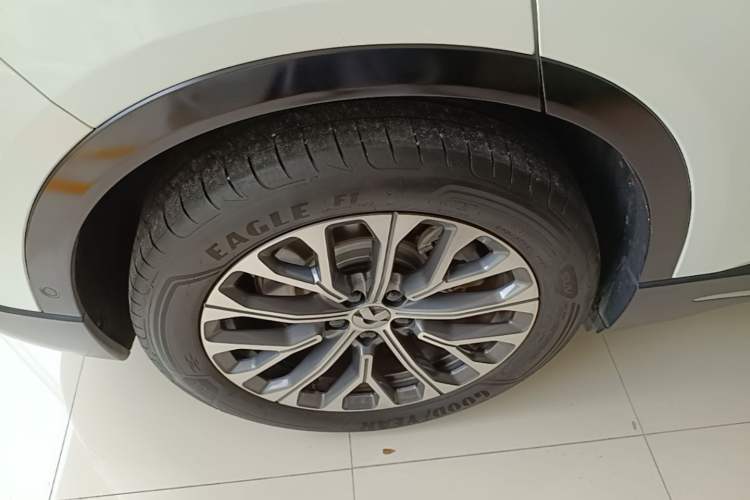 Used Nio ES6 2023 75 kWh Right Rear Wheel Hub