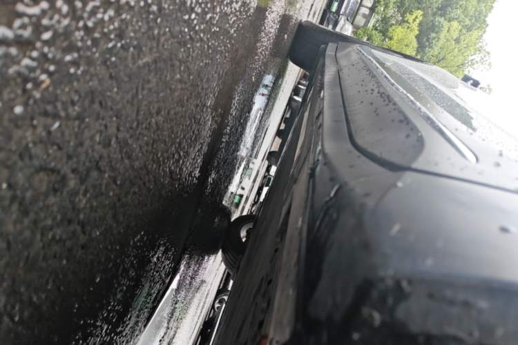 Used Nio ES6 2023 75 kWh Right Side Sill
