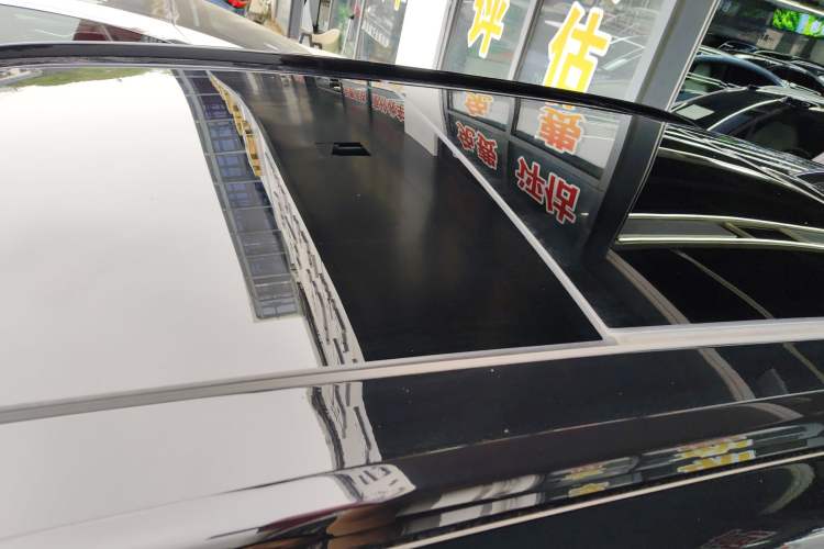 Used Nio ES6 2023 75 kWh Roof