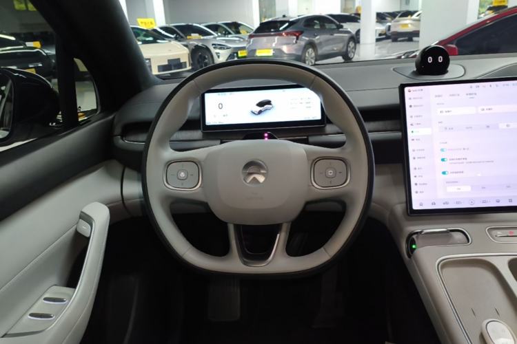 Used Nio ES6 2023 75 kWh Steering Wheel