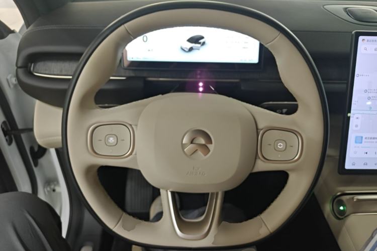 Used Nio ES6 2023 75 kWh Steering Wheel
