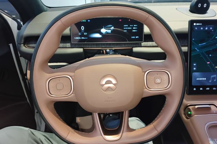 Used Nio ES6 2023 75 kWh Steering Wheel