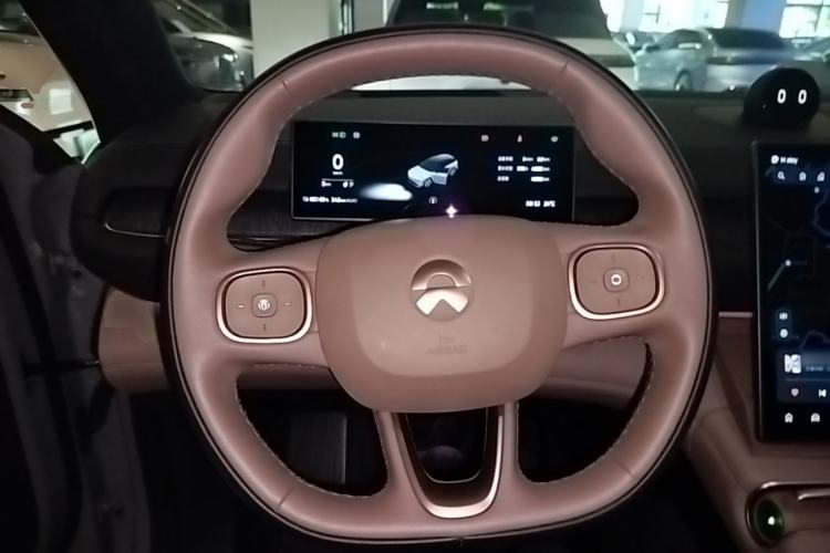 Used Nio ES6 2023 75 kWh Steering Wheel
