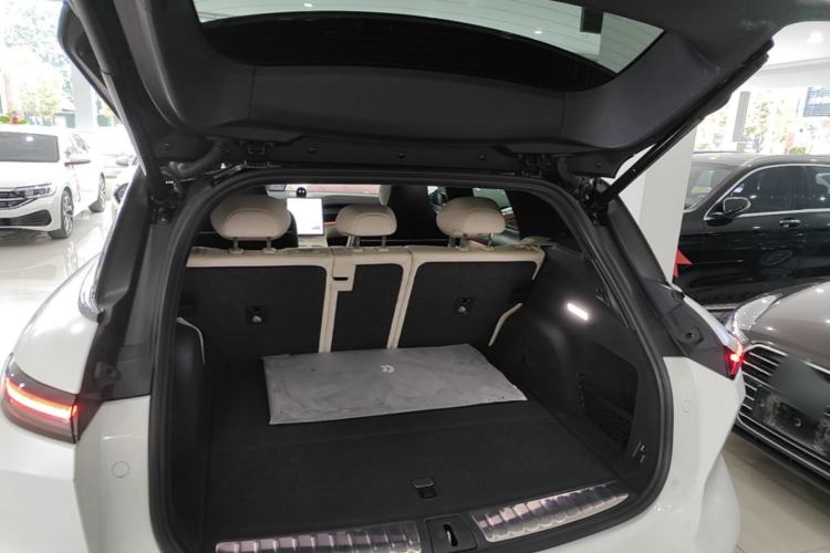 Used Nio ES6 2023 75 kWh Trunk